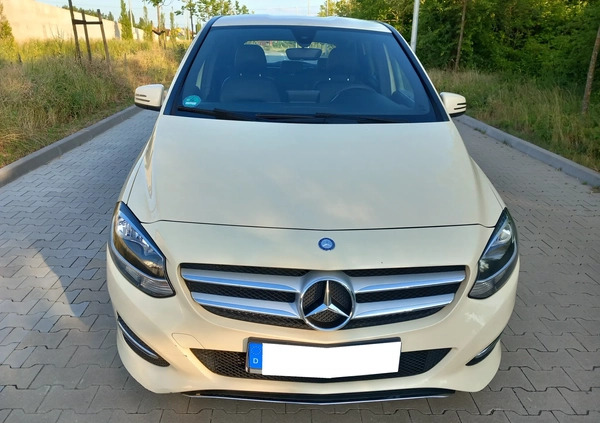 Mercedes-Benz Klasa B cena 26900 przebieg: 380000, rok produkcji 2015 z Szczecin małe 436